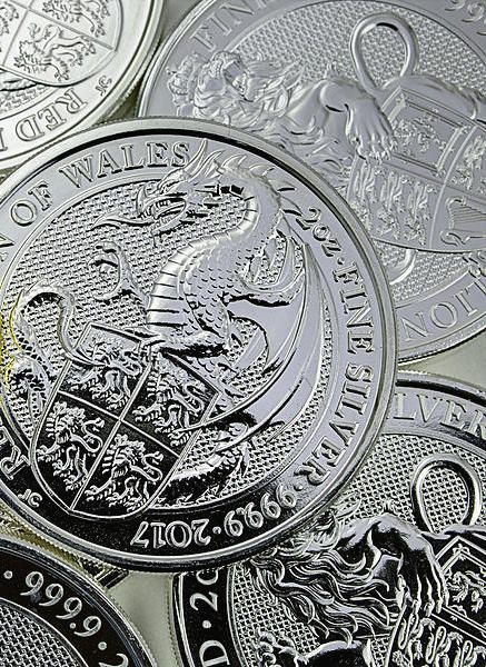 Buy Silver Coins, Silver Coins For Sale, Silver Bullion Coins, Coin Art, Vintage Ideas, Coin Design, Bullion Coins, Royal Mint, Silver Bullion