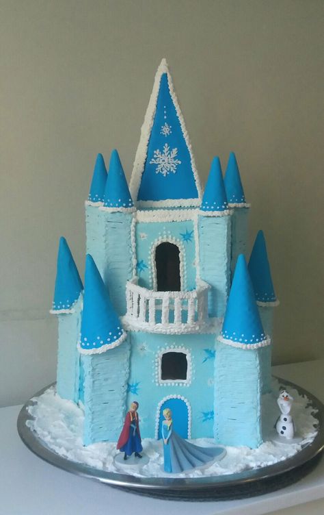 Frozen Castle Gingerbread House, Disney Castle Gingerbread House, Elsa Gingerbread House, Frozen Themed Gingerbread House, Frozen Gingerbread House, Gingerbread House Ideas Creative, Castle Gingerbread House, Lindsey Arnold, Disney Gingerbread House