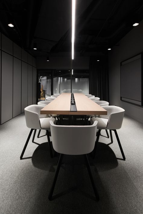 Meeting Room Design Office, Meeting Room Design, Office Meeting Room, Coworking Office, Design Salon, Bureau Design, Custom Made Furniture, Coworking Space, Design Living Room