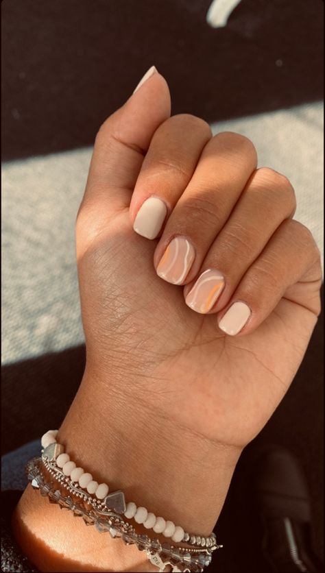 Gelish Nails, Short Nail, Short Nail Designs, Nude Nails, Short Nails, Stylish Nails, Nail Inspo, Gel Nails, Manicure