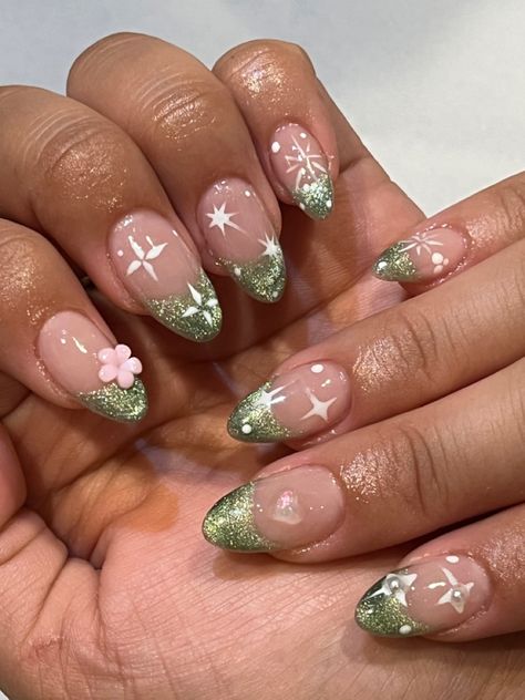 GelX nail designs 🤍 Nail Designs Fairycore, Green Tinkerbell Nails, Nature Inspired Nails Green, Fairycore Nail Art, Fairy Nails Simple, Fairy Core Nails Aesthetic, Spring Fairy Nails, Fairy Vibe Nails, Tinkerbell Nail Art