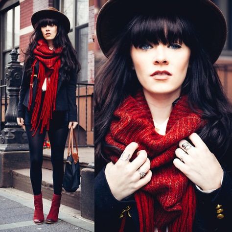 A Snowless Brooklyn. Emo Dresses, Rocker Style, Rocker Chic, Boots Women Fashion, Shirt Dress Style, Dark Fashion, Edgy Outfits, Lolita Dress, Lolita Fashion