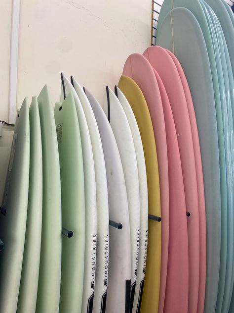 Rip Curl Aesthetic, Rip Curl Wallpaper, Nat Aesthetic, Chasing Mavericks, Simple Aesthetics, Surf Baby, Surf Aesthetic, Beach Girl Aesthetic, Beachy Room