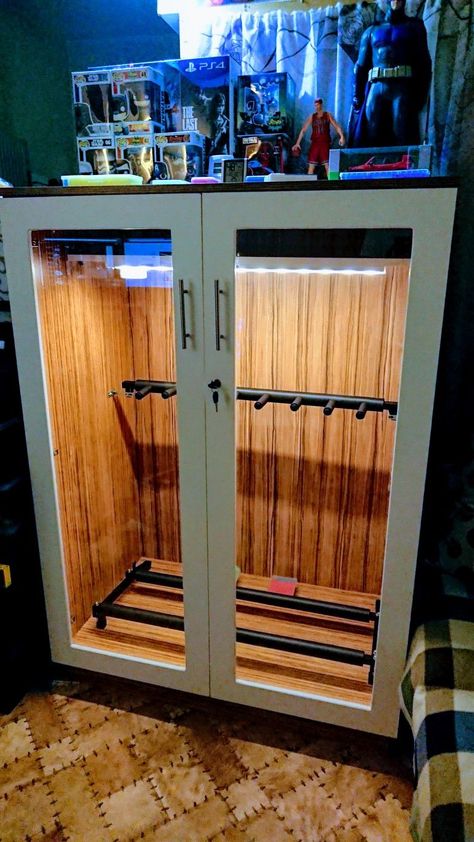 Music Room Storage Cabinets, Guitar Humidifier Cabinet, Diy Guitar Display Case, Guitar Closet Storage, Diy Guitar Cabinet, Guitar Cabinet Storage, Guitar Display Cabinet, Guitar Storage Ideas, Guitar Display Ideas