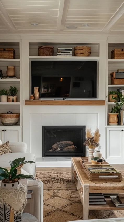 Best Built-In BookShelves Around A Fireplace Design Ideas - Decoholic Built In Storage Around Fireplace, Built In Bookshelves Around Fireplace, Fireplace Built Ins Diy, Built Ins Around Fireplace, Built In Living Room, Family Room Built Ins, Sunroom Studio, Shelves Around Fireplace, Bookshelves Around Fireplace