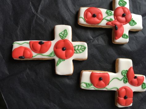 Remembrance Day Cookies Remembrance Day Cookies, Remembrance Day Cupcakes, Remembrance Day Window Art, Healthy Anzac Cookies, Remembrance Day Screen Saver, Anzac Cookies, Patriotic Cookies, Remembrance Day Poppy, Flooding Cookies