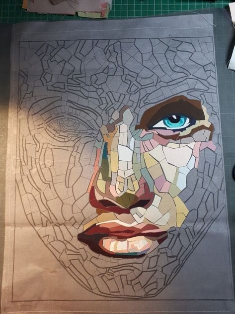 Mosaic Style Painting, Portrait Mosaic, Face Collage, Paper Mosaic, Mosaic Portrait, Collage Portrait, Mosaic Art Projects, Quilled Creations, Collage Art Projects