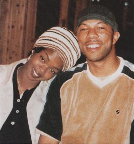 90s on Instagram: “Lauryn Hill & Common (1997)” Common Rapper, Urban Utopia, Ms Lauryn Hill, Cultura Hip Hop, School Vibes, Black Entertainment, Real Hip Hop, Lauryn Hill, Vintage Black Glamour