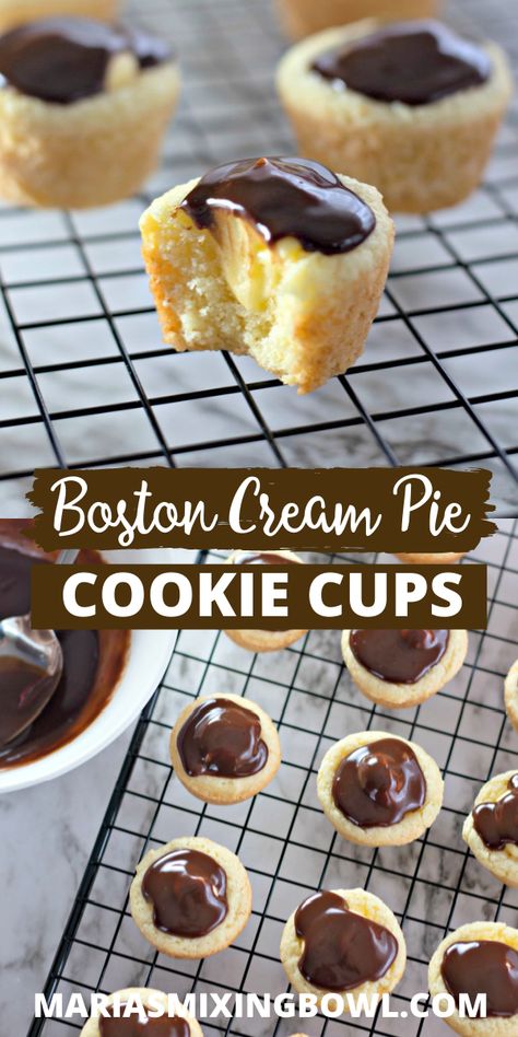 Mini Cookie Cups, Boston Cream Pie Cookie Bites, Easy Boston Cream Pie, Cookie Bites Recipe, Pie Cups, Mini Pie Recipes, Cookie Cups Recipe, Cookie Bites, Family Desserts