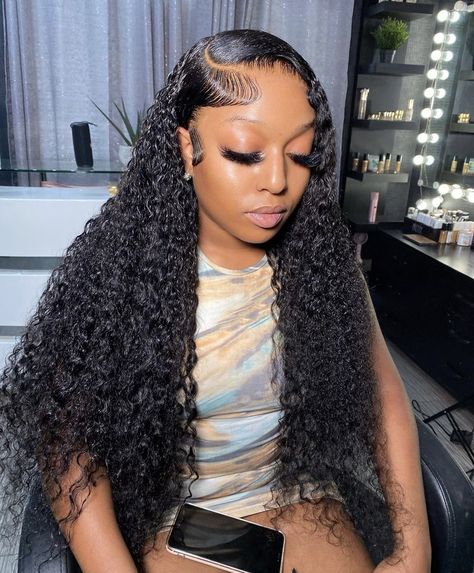 Sleek Braid, Water Wave Wig, Straightening Natural Hair, Frontal Wig Hairstyles, Curly Weave Hairstyles, Birthday Hairstyles, Invisible Lace, Ethnic Hairstyles, Frontal Hairstyles