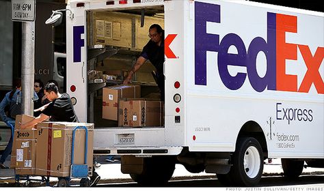 FedEx: Cyber Monday is the busiest day ever Video Call With Boyfriend Screen Photo, Electric Truck, Transport Companies, Oregon Usa, Fedex Express, Photo To Video, Train Rides, Electric Cars, Success Stories