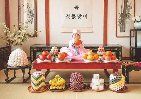 Korean Baby Birthday, Korean 1st Birthday, Korean First Birthday, 100 Birthday, 100 Day Celebration, One Year Birthday, Christening Party, Celebration Ideas, Korean Birthday