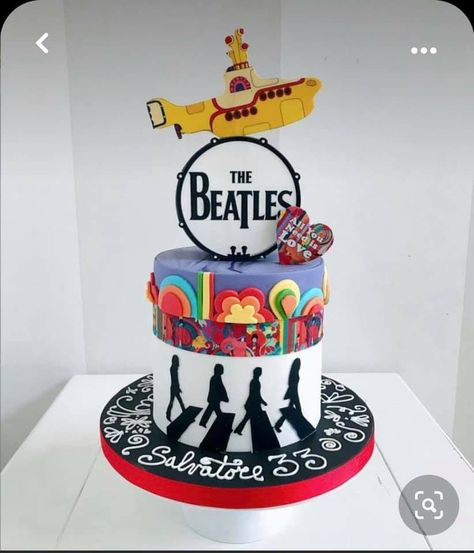 Beatles Cupcakes, Yellow Submarine Cake, Beatles Birthday Cake, Birthday Cake Yellow, Beatles Cake, Beatles Themed Party, Beatles Birthday Party, Hippie Cake, Backing Ideas