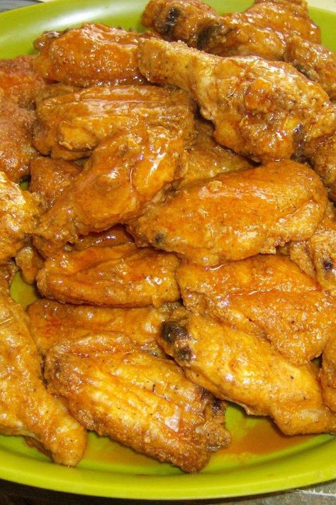 Hooters Hot Wings Recipe by Rose Mary Hooters Daytona Wings Recipe, Hooters Wings Recipe, Hot Wing Sauce Recipe, Hot Wings Recipe, Hooters Wings, Hot Wing Recipe, Hot Wing Sauces, Baking Rack, Wing Sauce Recipes