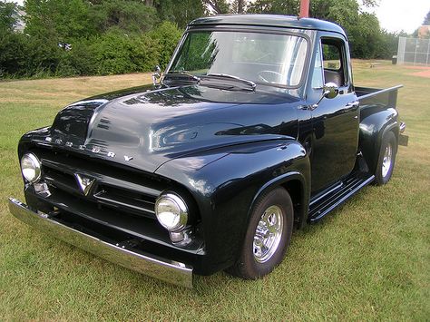 1953 Mercury M-100 Truck 56 Ford Truck, 1956 Ford Truck, Mercury Cars, Classic Ford Trucks, Ford F Series, Old Pickup Trucks, Classic Pickup Trucks, Ford Pickup, New Trucks