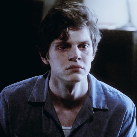 Evan Peters as Kit Walker in American Horror Story Season 2 Asylum (AHS S2) Hot / Cute / Aesthetic / Rare / Edit / Edits / Art / GIF / Icon / Icons / Header / Headers / Wallpaper / Wallpapers / Lockscreen / Lock screen American Horror Story Asylum Poster, Evan Peters Asylum, Ahs Wallpaper, Evan Peters Wallpaper, Ahs Asylum, American Horror Story Asylum, Evan Peters American Horror Story, Kit Walker, Vampire Bride