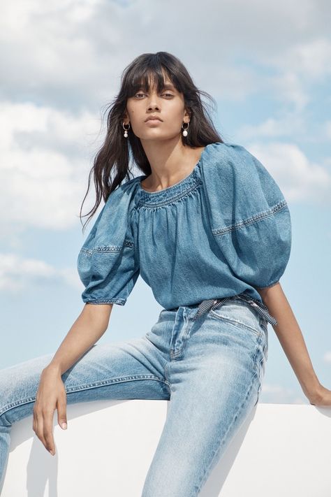 Rebecca Taylor Fashion Blouses, Bohemian Tops, Denim Style, Rebecca Taylor, Fashion Show Collection, 로고 디자인, Street Style Outfit, Womens Fashion Trends, Look Chic