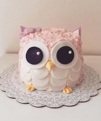 Unique Cake Designs, Baby Cake Design, Christmas Cake Decorating, Christmas Cake Decoration, Owl Cake Birthday, Owl Cakes, Colorful Cake, Animal Birthday Cakes, Unique Birthday Cakes