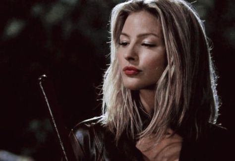 Cara Mason, Tabrett Bethell, Brown Hair Female, Craig Parker, Pirate Books, Celaena Sardothien, Throne Of Glass Series, Fantasy Aesthetic, Throne Of Glass