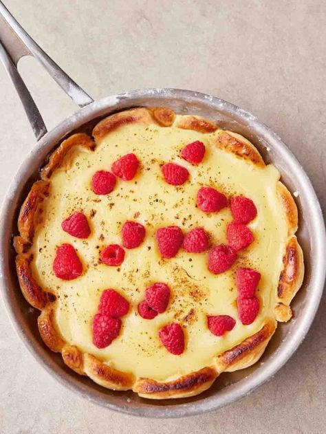 Jamie Oliver Lemon Curd Tart, Jamie Oliver 5 Ingredients, Curd Cake, Curd Tart, Lemon Curd Tart, Lemon Curd Cake, Lemon Tart Recipe, Jamie Oliver Recipes, 5 Ingredient Recipes