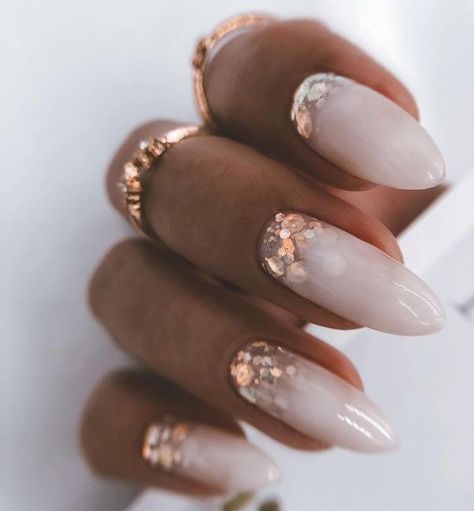 Glitter Under Nails, Beyonce Nails Inspiration, Chic Nails Elegant, Ombré Nails With Glitter, Flirty Nails, Autumn Nails 2022, Glam Nails, Bridal Nails, Elegant Nails