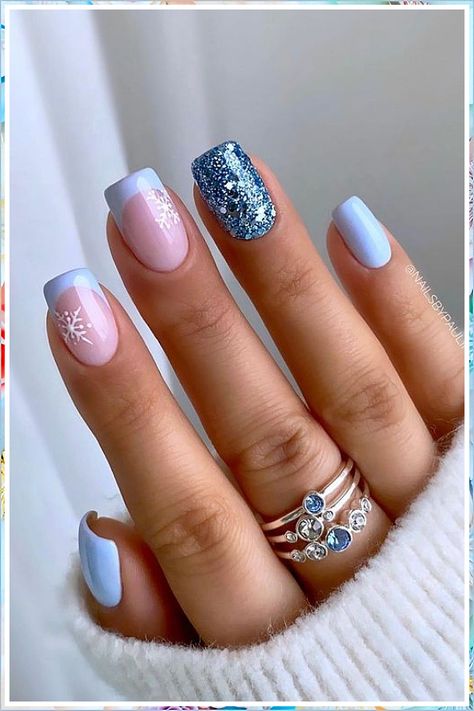 Winter Nails Simple - Be Awesome - Stop Looking! Get all your needs fulfilled from one of the leading online retailers. January Nails, Christmas Gel Nails, Nails For Women, Xmas Nails, Stick On Nails, Artificial Nails, Nail Accessories, Holiday Nails, False Nails