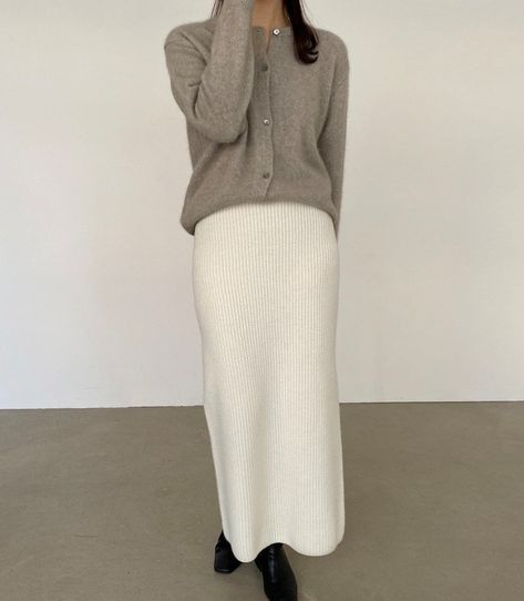 Women Pencil Skirt, Rib Knit Skirt, Casual Maxi Skirt, Knit Maxi Skirt, Wool Skirts, Work Attire, Knit Skirt, Long Skirt, Taiwan