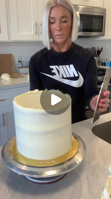 Whitney Berge on Instagram: "In this Live video I am explaining my cake making process. And why I swear by using frozen cakes and applying a crumb coat (primer coat of frosting). 

If I did not get to your questions in the video, or if you have any questions about this process, put them in the comments section and I’ll answer them. 

#theblondewhobakes #cake #cakes #cakedecorating #live #livevideo #tutorial #food #foodie #baking #cakeoftheday #cakeofinstagram #foodporn #foodofinstagram" How To Crumb Coat A Cake Video, Crumb Coat Cake, Crumb Coating A Cake, Crumb Coat, Cake Making, Frozen Cake, Cake Videos, Live Video, How To Make Cake