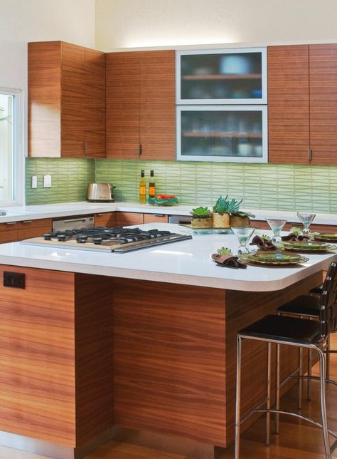 The green tiles give the kitchen a unique Mid Century Modern twist. See more at Atomic-Ranch.com. #midcenturymodern Midcentury Kitchen Backsplash Ideas, Mid Century Modern Kitchen Design, Mid Century Tile, Midcentury Kitchen, Modern Kitchen Backsplash, Modern Kitchen Renovation, Mcm Kitchen, Atomic Ranch, Mid Century Modern Kitchen