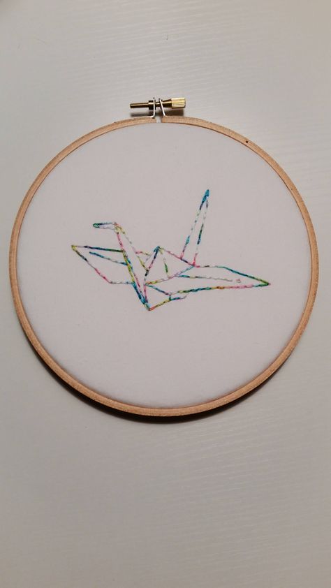 Paper Crane Hoop Art I made with hand dyed crochet cotton! - Imgur Crochet Origami Crane, Crane Embroidery Pattern, Origami Crane Quilt, Pigeon Embroidery Pattern, Anime Emboirdery, Crane Embroidery, Paper Crane, Hoop Art, Trending Memes