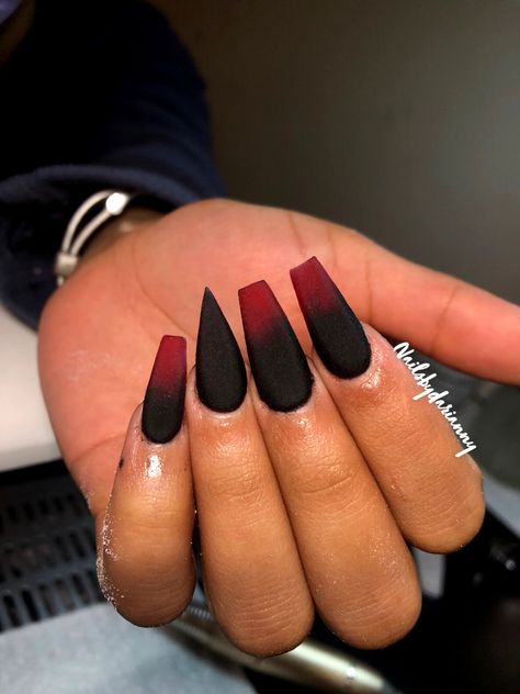 Ambre Nails Ombre Red And Black, Dark Red And Black Nail Designs, Matt Black And Red Nails, Halloween Nails Dip Powder Ombre, Red And Black Ombre Acrylic Nails, Red And Black Ombre Nails Coffin, Black And Red Ombré Nails, Black To Red Ombre Nails, Red And Black Nails Design Coffin