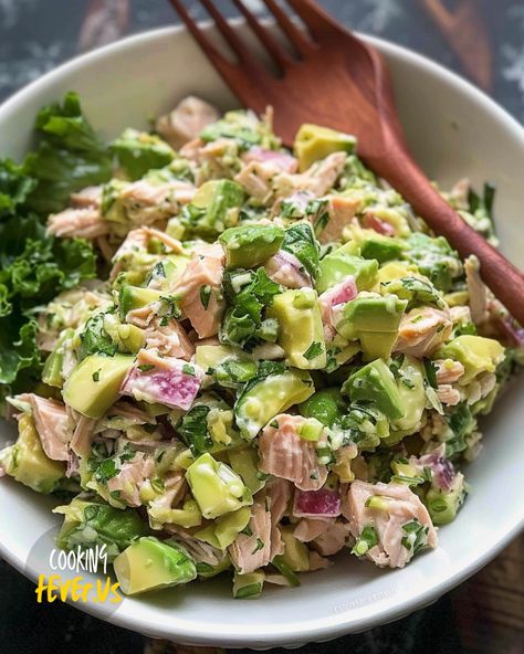 Avocado Tuna Salad Tuna And Avocado Salad, Tuna Salad With Avocado, Tuna And Avocado, Avocado Tuna, Zucchini Bread Healthy, Avocado Tuna Salad, Tuna Avocado, Fresh Tuna, Quinoa Healthy