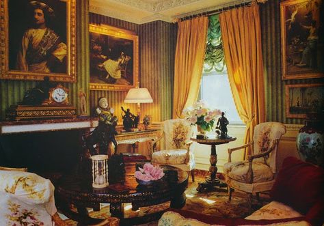 The Peak of Chic®: Revisiting Denning and Fourcade Dumfries House, Billy Baldwin, Classic Interior Design, Floral Curtains, Vintage Interiors, House Beautiful, Great House, Window Valance, World Of Interiors