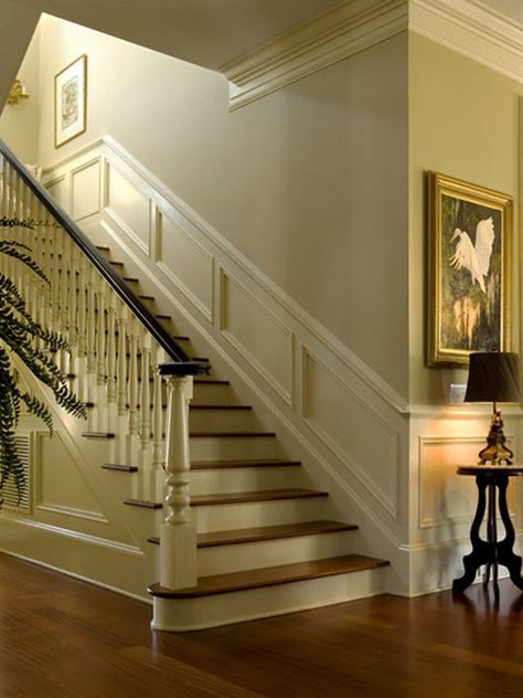 Staircase Molding, Staircase Design Ideas, Georgian Interiors, Traditional Staircase, Interior Staircase, Staircase Remodel, Georgian Architecture, تصميم للمنزل العصري, Georgian Homes