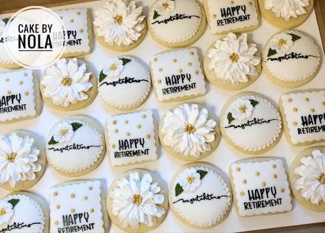 Retirement cookies…#cookiedecorating #fondantcookies #instacookie #cookiesofinstagram #decoratedsugarcookies #cookiestagram #marshmallowfondant #retired #buttercreamcookies #retirementparty #decoratedcookies Celebration Cookies Decorated, Retirement Cookies Decorated For Woman, Retirement Decorated Cookies, Retirement Party Cookies, Retirement Cookies Ideas, Retirement Cupcake Ideas, Retirement Cookies Decorated, Retirement Sugar Cookies, Retirement Cupcakes