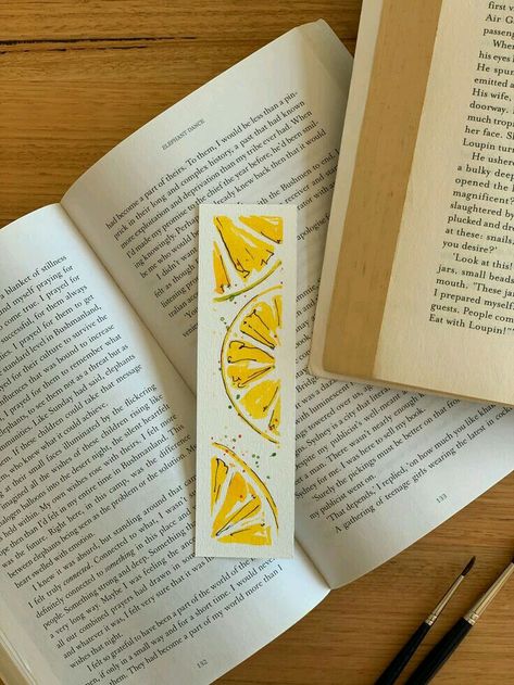 Lemon Bookmark, Orange Bookmark, Penanda Buku Diy, Fruit Bookmark, Buku Diy, Bookmarks Ideas, Bookmark Watercolor, Handmade Bookmarks Diy, Penanda Buku