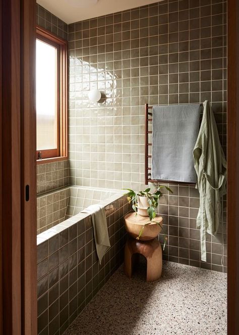 64 Cool Square Tile Ideas For Bathrooms - DigsDigs Cabin Bathroom Modern, Mountain Inspired Bathroom, Small Tiled Bathroom, Mid Century Bathroom Remodel, April Inspiration, Courtney Adamo, Tiny Bathroom Ideas, Fishing Shack, Indian Hills