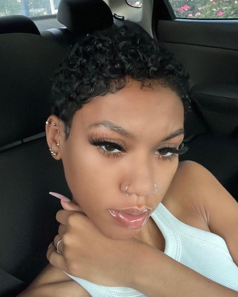 zekaithevillain Finger Waves Short Hair, Headwrap Hairstyles, Short Permed Hair, Short Natural Curly Hair, Black Hair Short Cuts, Natural Hair Short Cuts, Natural Curls Hairstyles, Black Curly Hair, Hair Flip