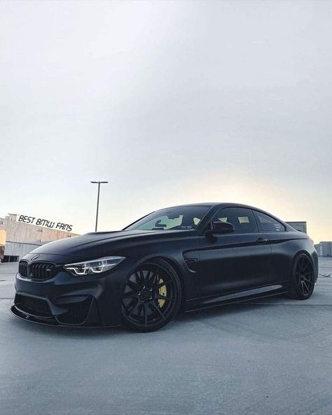 Bmw All Black, Bmw Sports Car, Bmw 428i, Bmw M Series, Luxury Car Photos, Bronze Wheels, Amg Car, Black Audi, Bmw Performance