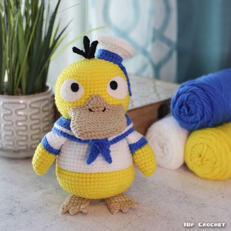 Geeky Crochet Patterns, Duck Amigurumi, Crochet Pokemon, Crochet Animal Amigurumi, Crochet Shop, Amigurumi Doll, Crochet Animals, Amigurumi Crochet, Crochet Ideas