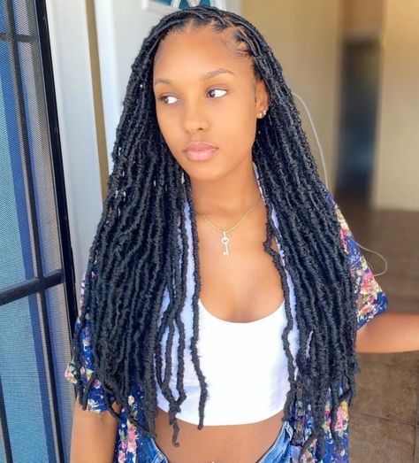 Bohemian Long Soft Locs Soft Locs Extensions, Soft Locs Hairstyle, Crochet Soft Locs, Soft Locs Styles, Bohemian Soft Locs, Long Soft Locs, Faux Locs Long, Locs Ideas, Afrocentric Hairstyles