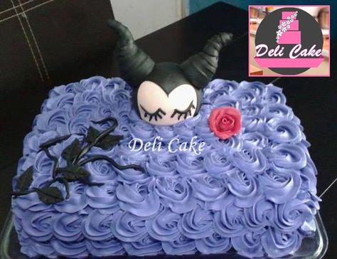 Pastel Malefica Maleficent Cake, Ideas Fiesta, Special Cakes, Disney Pixar Movies, Pixar Movies, Special Cake, Cake Designs Birthday, Fancy Pants, Maleficent