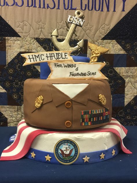 Navy Chief Retirement cake - military cake Navy Retirement Cakes, Us Navy Retirement Cake, Us Navy Chief Cake, Navy Chief Retirement Cakes, Usaf Retirement Cake, Navy Retirement Party Ideas, Navy Chief Retirement, Officer Party, Retirement Party Centerpieces