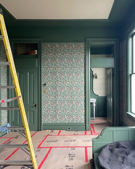 Jessica Helgerson (@jhinteriordesign) • Instagram photos and videos Wallpaper And Beadboard, Beadboard Ideas, Jessica Helgerson, Red Roof House, Morris Homes, September 21, Green Rooms, Updating House, Apartment Inspiration