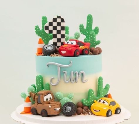 Cars Disney Cake, Disney Cars Birthday Cake, Mater Cake, Cars Cake Design, Disney Cars Cake, 1st Year Cake, Cars Theme Cake, Mcqueen Cake, Race Car Cakes