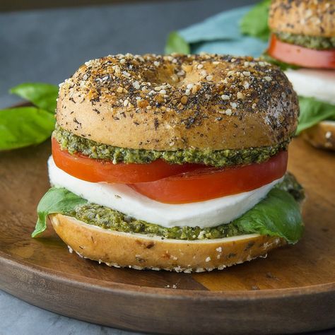 Caprese Breakfast Bagel with Pesto Mayo Recipe - Instacart Pesto Bagel, Caprese Breakfast, Breakfast Bagel Sandwich, Sandwich With Pesto, Bagel Sandwiches, Pesto Mayo, Summer Pasta Salad Recipes, Bagel Breakfast Sandwich, Egg Nutrition