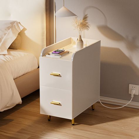 Night Stand Ideas Small Spaces, Small Night Stand Ideas, Small Night Table, Bedroom End Table, Wood Night Stand, Bedroom Things, Bedroom End Tables, Nightstand Dresser, Small Nightstand