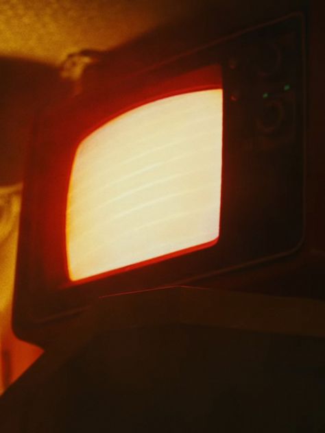 Fuzzy TV screen from Cö shu Nie “red strand” Music Video. | red aesthetic grunge | tv aesthetic grunge | co shu nie #CöshuNie Dial Up Internet Aesthetic, Tv Aesthetic Grunge, 80s Outcast Aesthetic, Rez Aesthetic, Red Film Aesthetic, Heatwave Aesthetic, Crt Aesthetic, Tv Static Aesthetic, Y2k Red Aesthetic