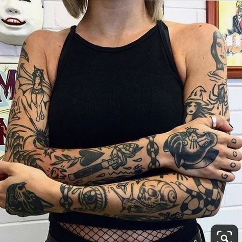 Patchwork Tattoos Ideas, Traditional Tattoo Arm, Edgy Tattoo, Patchwork Tattoos, Girls With Sleeve Tattoos, Traditional Tattoo Sleeve, Flower Tattoo Shoulder, Halloween Tattoo, Up Tattoos