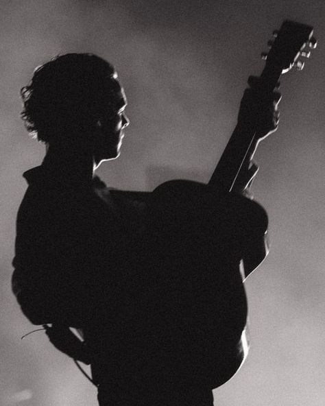 Jordan Curtis Hughes on Instagram: "🇯🇵 #the1975" Matty Healy, The 1975, Human Silhouette, Jordan, Concert, Human, On Instagram, Instagram